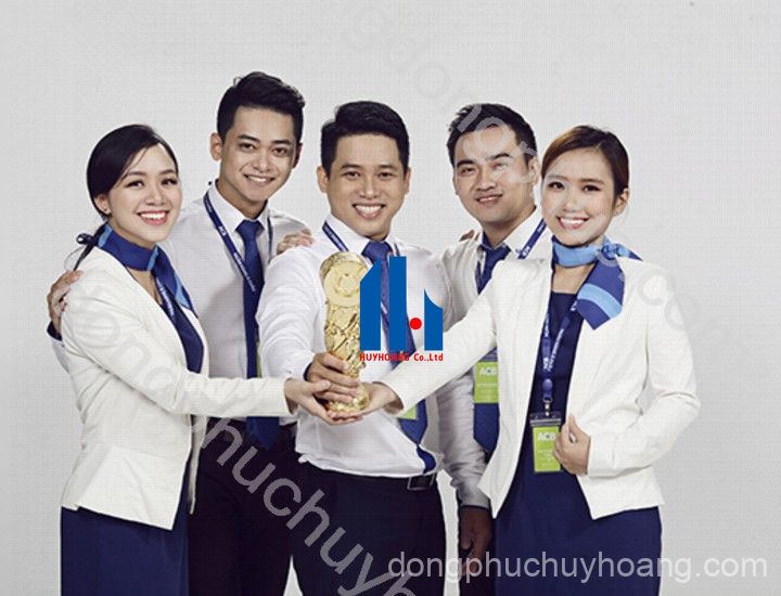 Đồng phục kèm phụ kiện