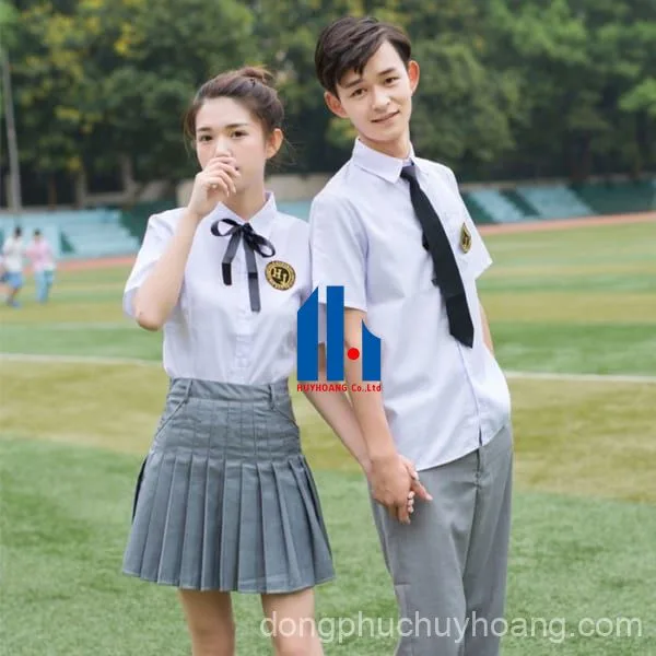 Chọn vải ít nhăn cho đồng phục lớp học sinh