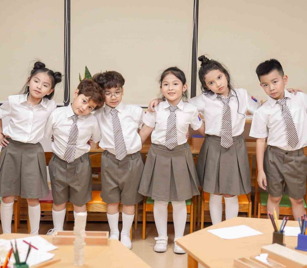 May đồng phục học sinh Đà Nẵng