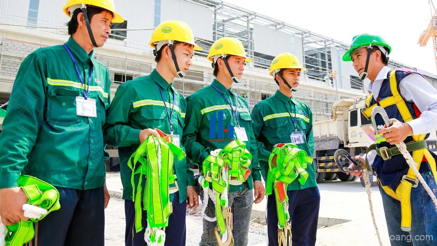 may đồng phục công nhân tại thành phố Hồ Chí Minh