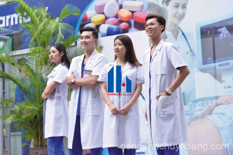 Chọn xưởng may uy tín là rất quan trọng để may đồng phục y tế chất lượng tốt