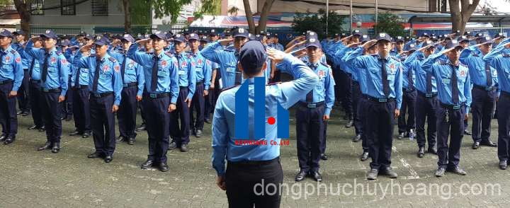 may đồng phục vệ sĩ