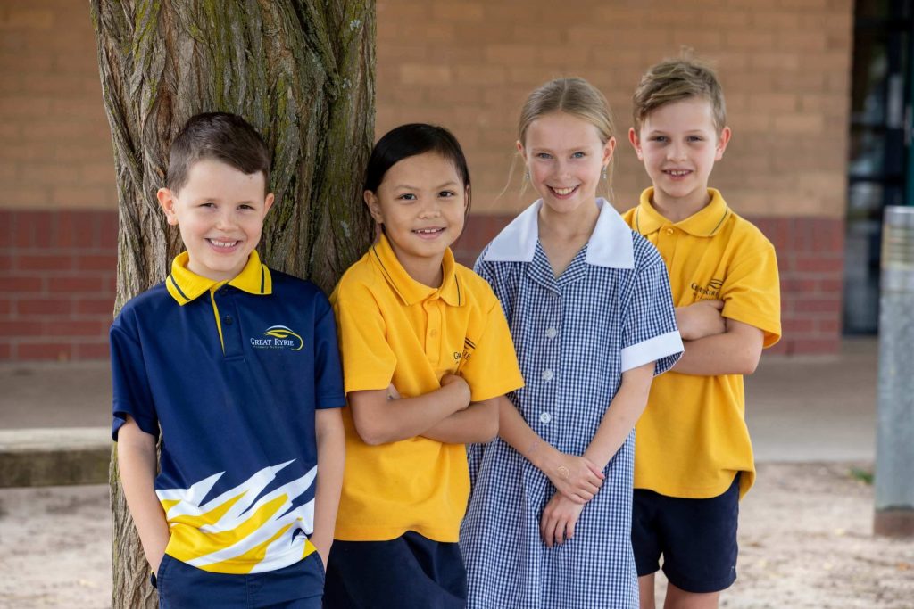 áo phông đồng phục lớp tiểu học