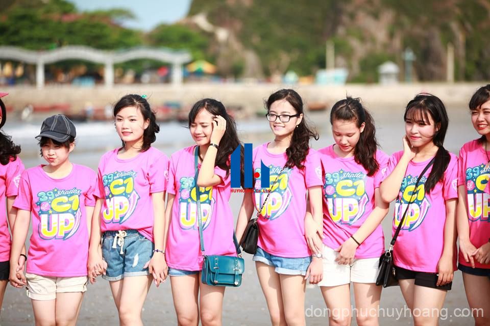 Những điều cần biết khi đặt may áo thun nhóm đi du lịch