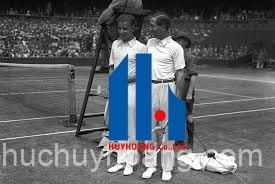 áo thun đồng phục có cổ