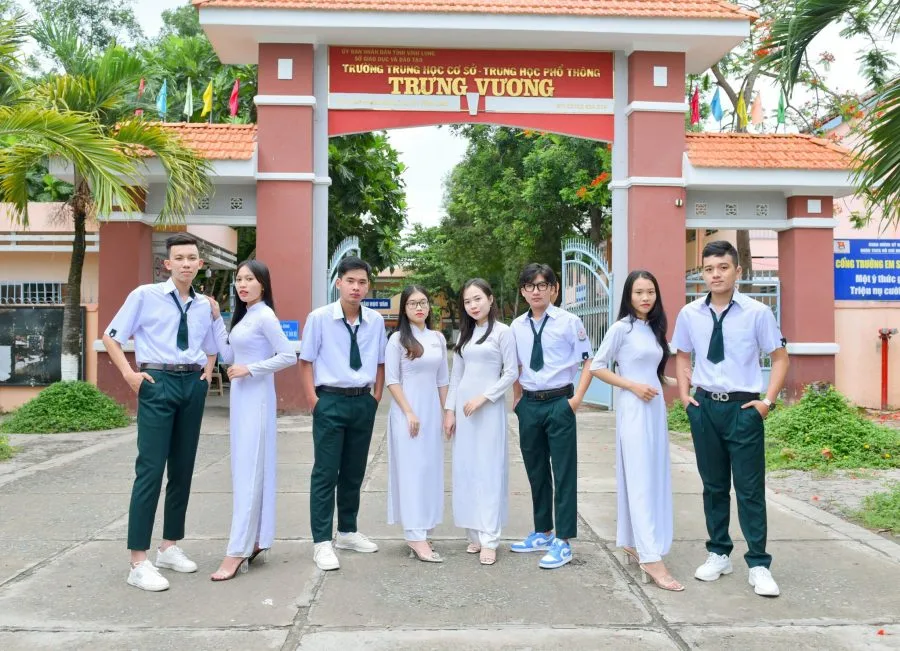 Đồng Phục Học Sinh Cấp 3 Phổ Biển Hiện Nay