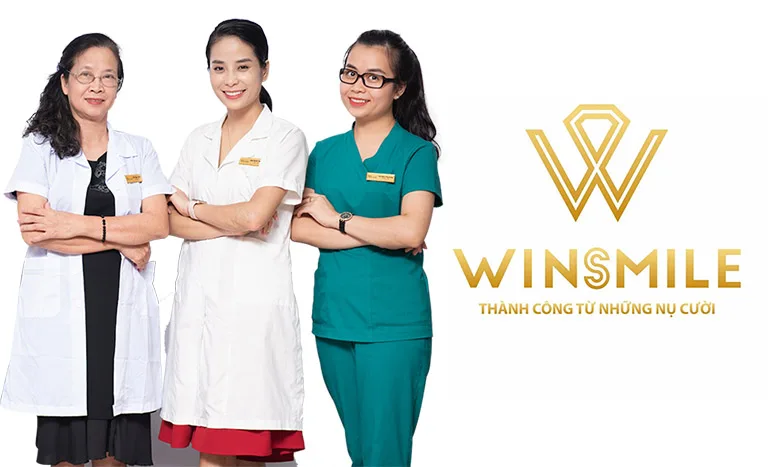 Đồng phục nhân viên nha khoa thẩm mỹ quốc tế Win Smile