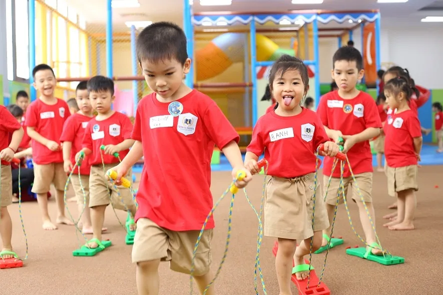 Đồng phục trường Vinshool Mầm Non
