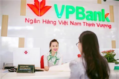 Đồng phục ngân hàng VPBank 