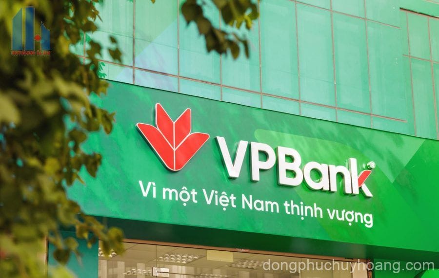 Đồng phục ngân hàng VPBank 