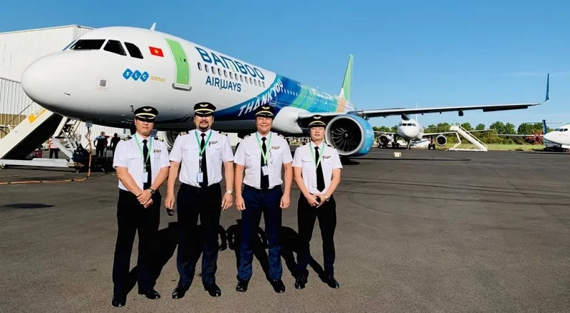 Trang Phục Phi Công Bamboo Airways