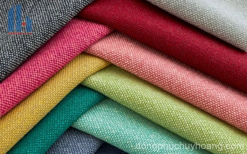 Vải Cotton trong Xưởng May Đồng Phục