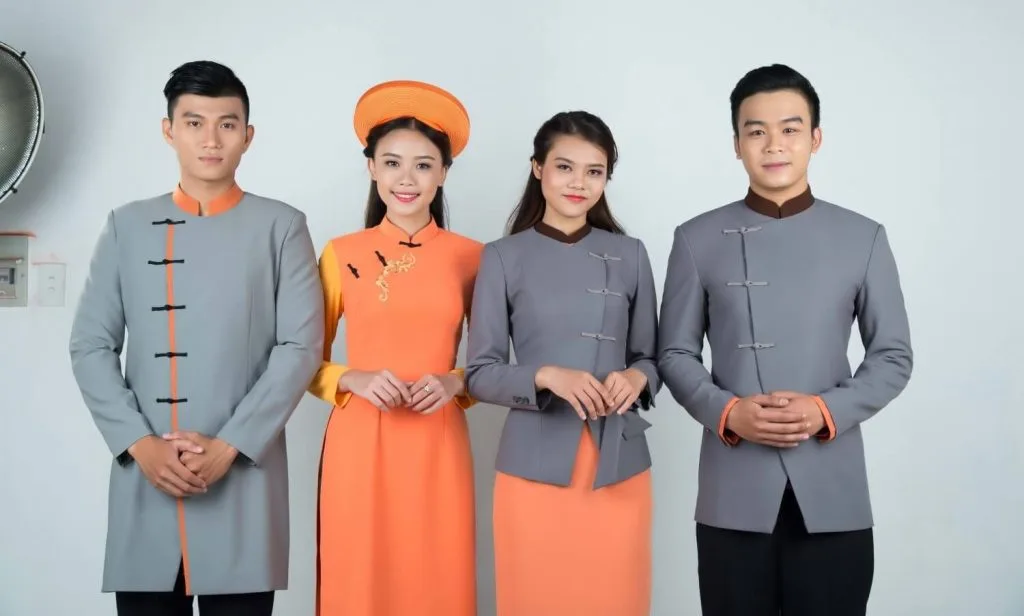 Đồng phục nhà hàng truyền tải thương hiệu nhà hàng