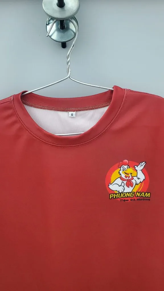 site:https://dongphuchuyhoang.com/ áo thun đồng phục màu đỏ