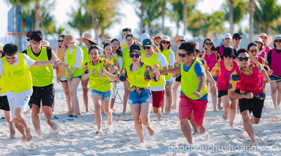site:https://dongphuchuyhoang.com/ áo nhóm Teambuilding