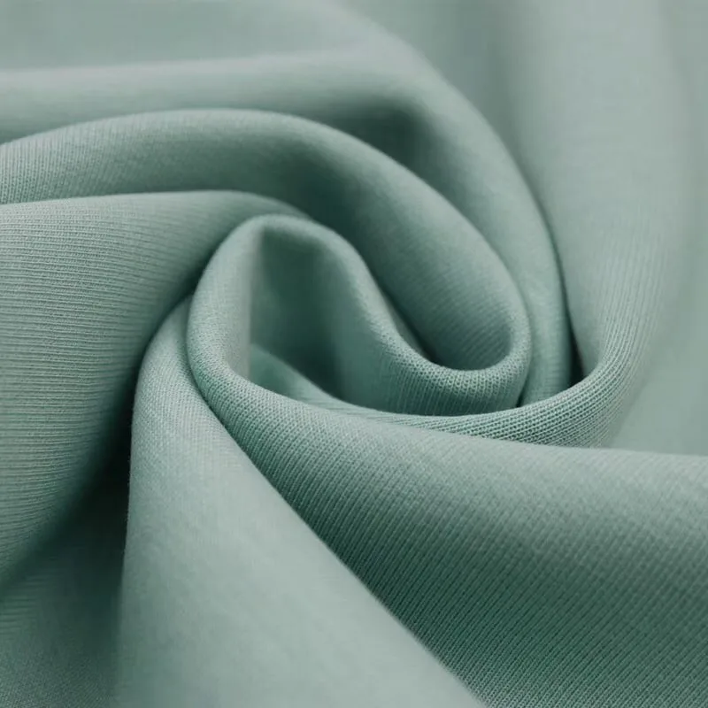 Vì Sao Mùa Hè Nên Chọn Áo Thun Trơn 100% Cotton?