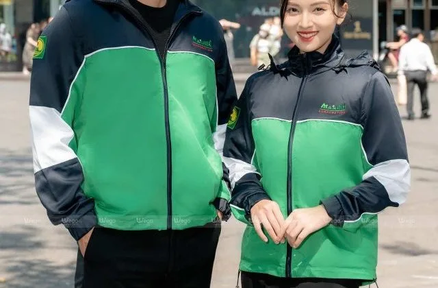 May Áo Khoác Giá Rẻ Tại Đồng Phục Huy Hoàng